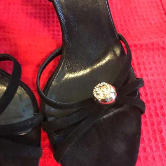 Gucci‼️ black suede heels‼️ - Picture 3 of 4